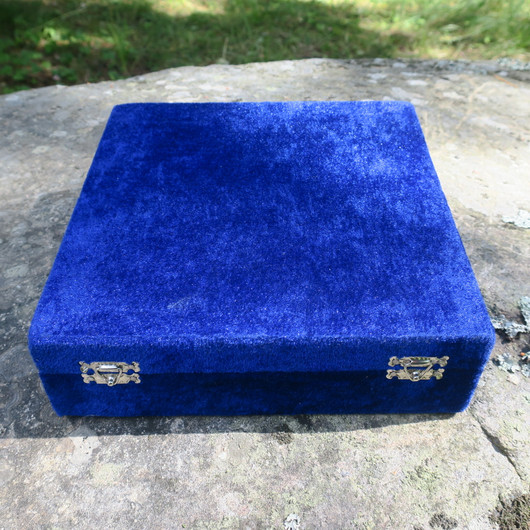 Kivipikarit onyksmarmori 6 kpl setti, 6,2x10cm samettisessa laatikossa