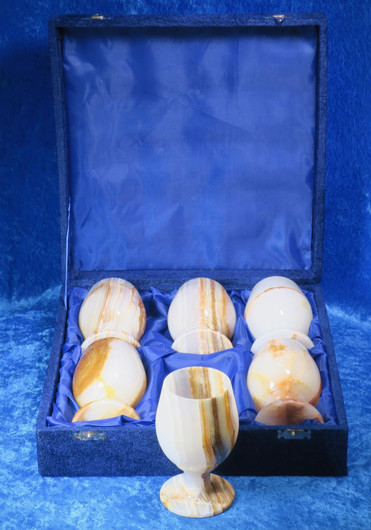 Kivipikarisetti onyksmarmoripikarit, 6 kpl setti, 7,5x12,5cm