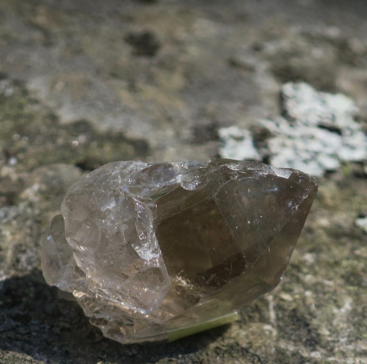 Rutiilikvartsi kidekärki savukvartsi 32g halk 25mm pituus 4cm H