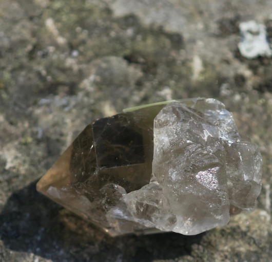 Rutiilikvartsi kidekärki savukvartsi 32g halk 25mm pituus 4cm H