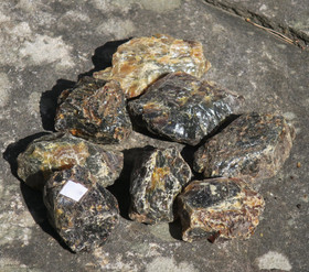 Meripihka tumma raaka Indonesiasta. Valitse 25-70g