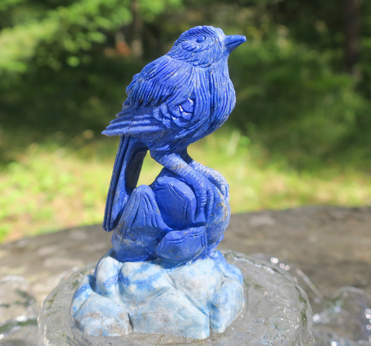 Kivieläin Lapis latsuli kivilintu korkeus 8cm alusta 5x4cm