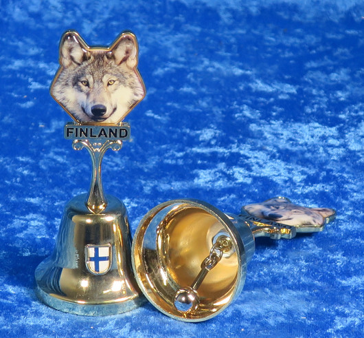 Kilikello susi Finland, Suomen lippu