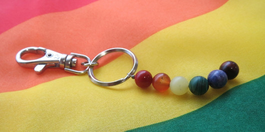 Avaimenperä sateenkaari pride 5cm, karbiinihaka