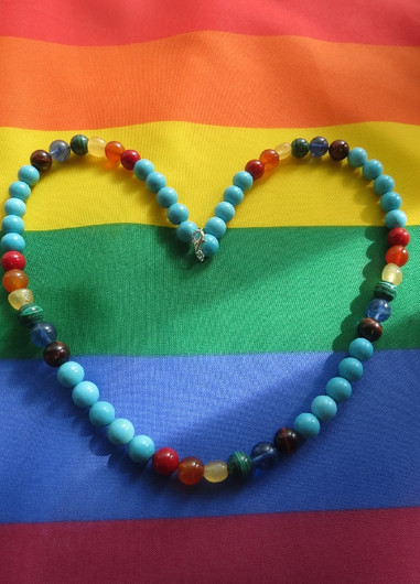 Helmet kivihelmet 48cm PRIDE värein 