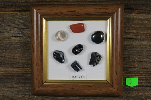 Taulu KAURIS CAPRICORN  onnenkivet D