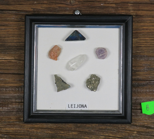 Taulu LEIJONA, LEO onnenkivet B