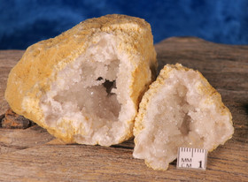 Kvartsigeodipari 137g halkaistu  i