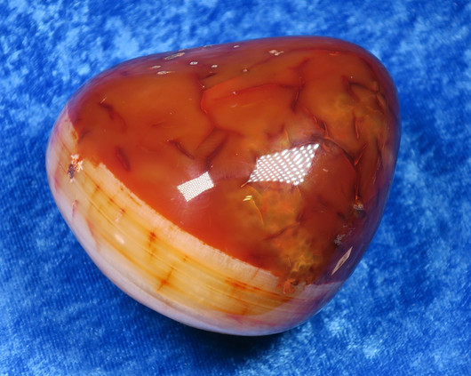 Karneoli, Carnelian rumpuhiottu, iso 420g