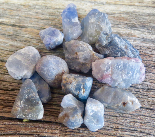 Safiiri sininen raaka kide 3-5g Afrikka