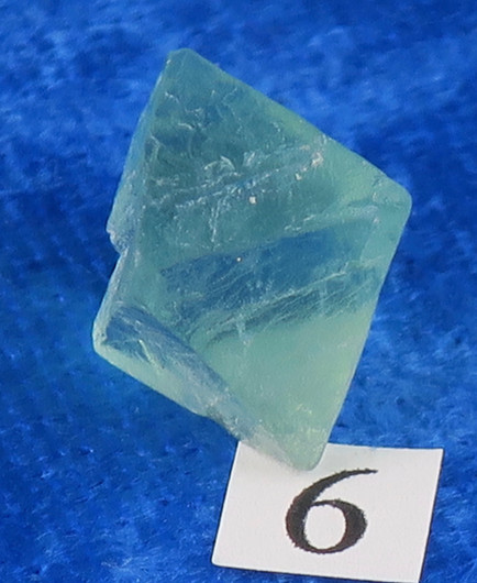 Fluoriitti kide alle 5g kaksoispyramidi oktaedri