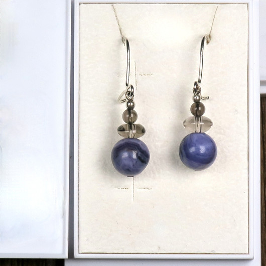 Korvakorut savukvartsit ja lila akaatti SOILA