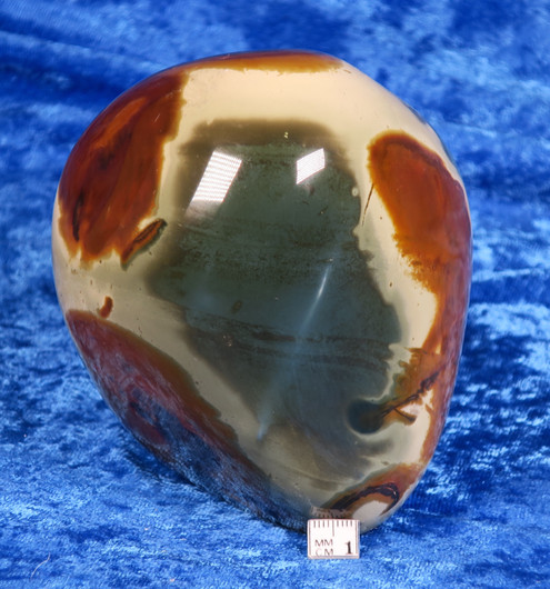 Imperial jaspis hiottu 1168g Polychromejaspis Madagaskarilta. nroR