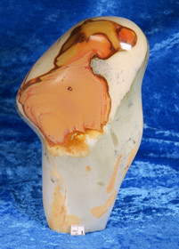 Imperial jaspis 1384g  korkeus 16cm Polychromejaspis nroH