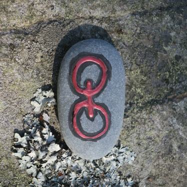 Shamaanikivi Onni- luck 6,5x3,5x1cm, 59g taskukivi kvartsiitti nro14 