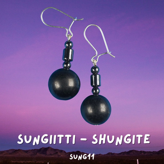 Sungiitti ja hematiitti korvakorut SUNG11