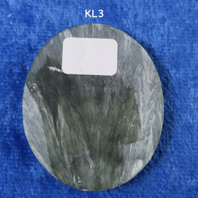 Kapussi serafiniitti klinokloori ovaali KL3