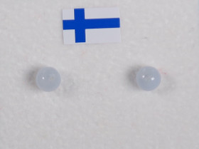 Nappikorvakorut kalsedoni vaaleansininen 4mm