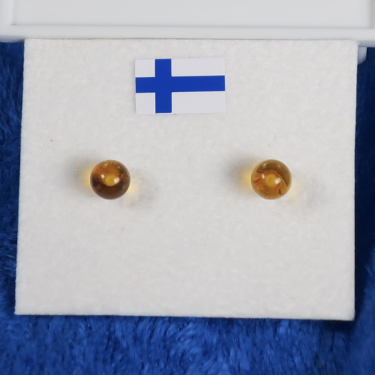 Nappikorvakorut meripihka amber 4mm