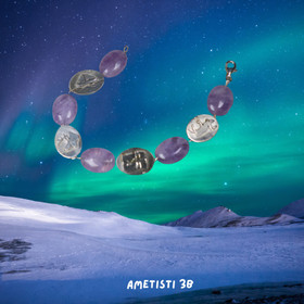 Rannekoru ametisti ja hopea. Laatoissa Suomi aiheisia kuvia. 19cm 3B