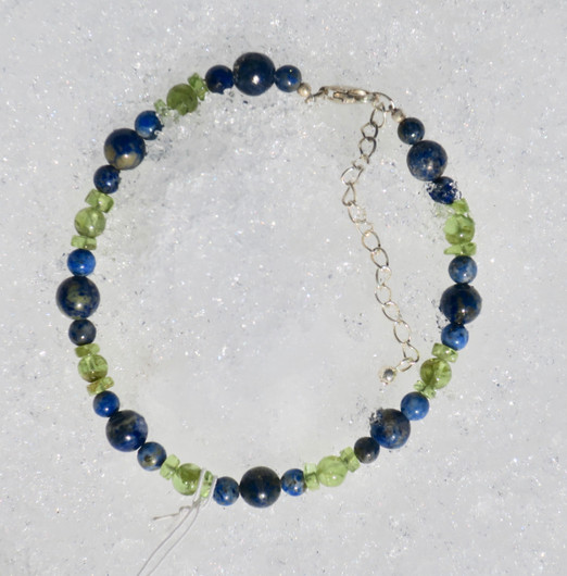 Rannekoru lapis latsuli ja peridootti 17-23cm Sinikka4