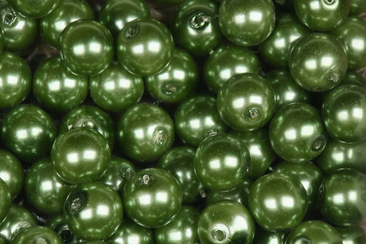  Vihreä synteettinen 7mm irtohelmi