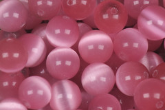 Kissansilmä kuitulasi vaaleanpunainen 8mm irtohelmi