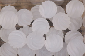 Lasihelmi 12mm huurrettu kierrekuvioinen irtohelmi