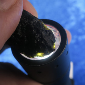 Tektiitti musta 21g  jj25