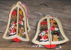 Joulukoriste joulukellossa joulupukki, nalle, joulukellot, tähti