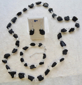 Helmet tektiittihelmet ja vuorikide 70cm MIMMI