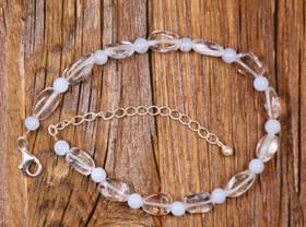 Rannekoru sininen topaasi ja kalsedoni 18-23cm TOPA2