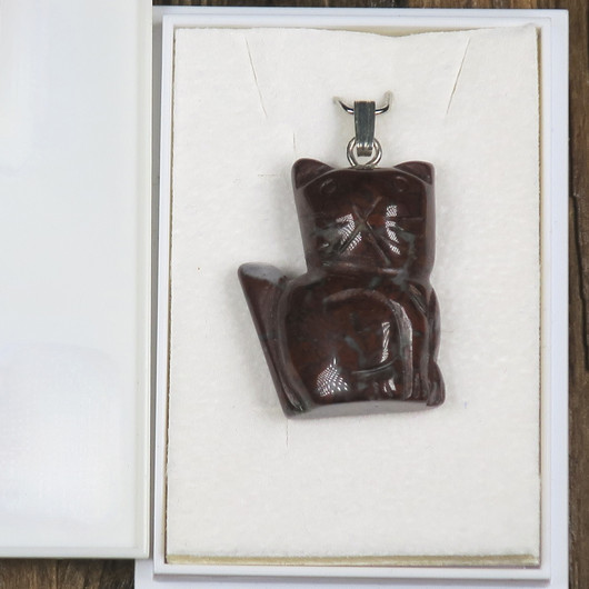 Riipus KISSA jaspisbreksia