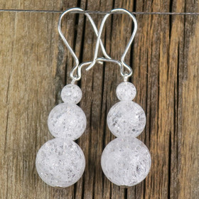 Korvakorut vuorikide särötetty jää-ice lumiukko