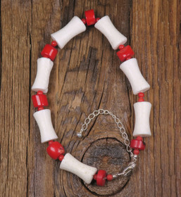 Rannekoru koralli punavalkoinen. Alli2