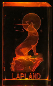 Kristallikuutio 6cm, Susi ulvoo kuuta, Lapland