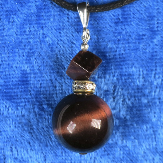 Riipus häränsilmä 14mm pallo ja kuutio zirkonikoristein Z2