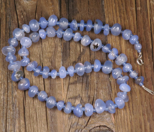 Helmet kalsedoni 46cm KAIJA