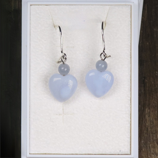 Korvakorut vaaleansininen kalsedonisydän 10mm