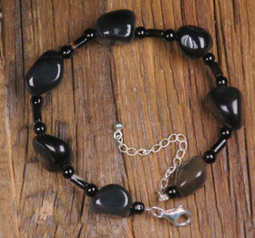 Rannekoru musta onyksi 19-24cm Saara1