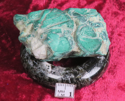 Malakiitti raaka 75g 50x40x20mm 