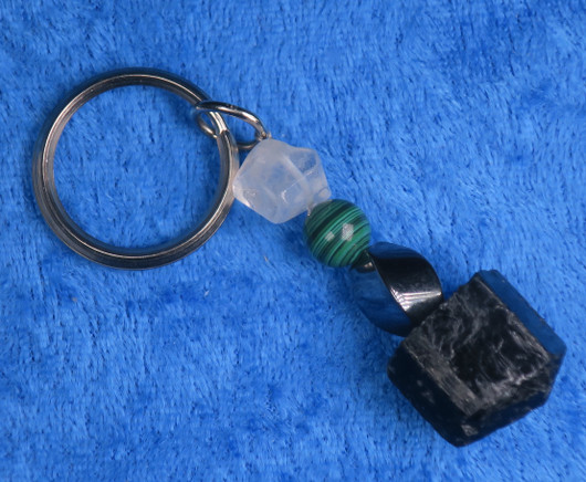 Avaimenperä KAURIS CAPRICORN kauriin onnenkivet nro1