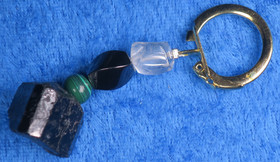 Avaimenperä KAURIS CAPRICORN kauriin onnenkivet nro3