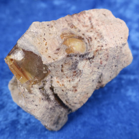 Tuliopaali matriksissa 65g raakapala  jj47