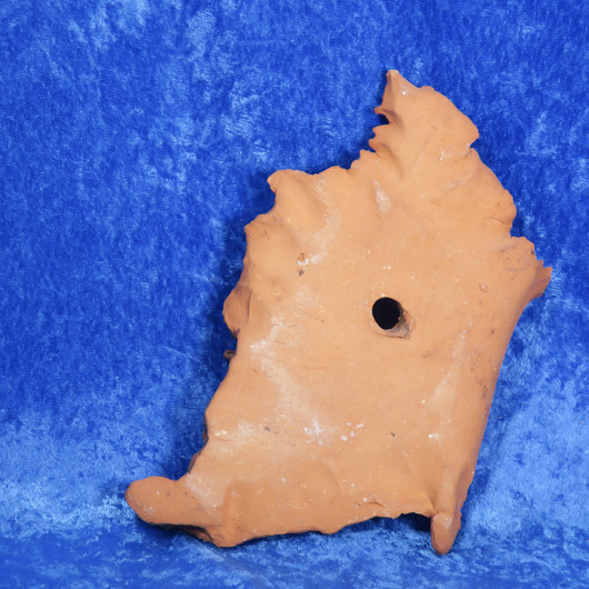 Seinämaljakko keramiikkaa, ruskan värinen, pieni