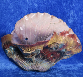 Seinämaljakko keramiikkaa, ruskan värinen, iso