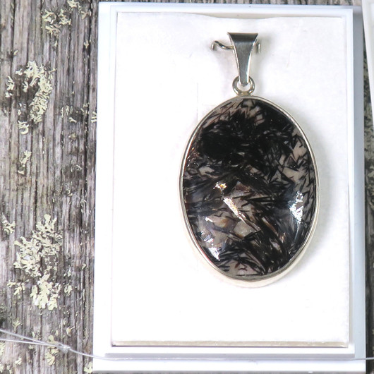 Hopeariipus astrofylliitti ovaali  K