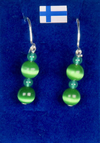 Korvakorut vihreä kissansilmälasi ja akaatti nro tttt 