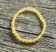 Rannekoru kalsiitti, keltainen 4mm, lasten koko -kids