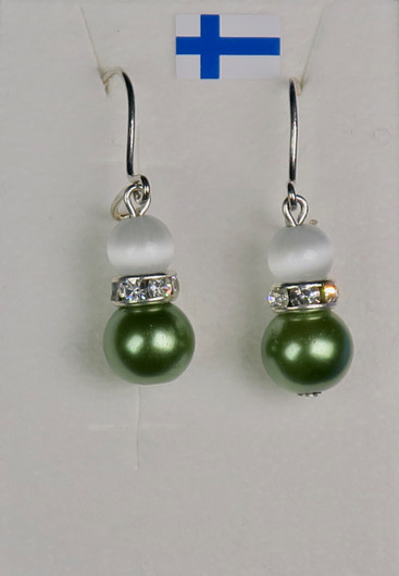 Korvakorut vihreä helmi ja valkoinen kissansilmälasi zirkonikoristein